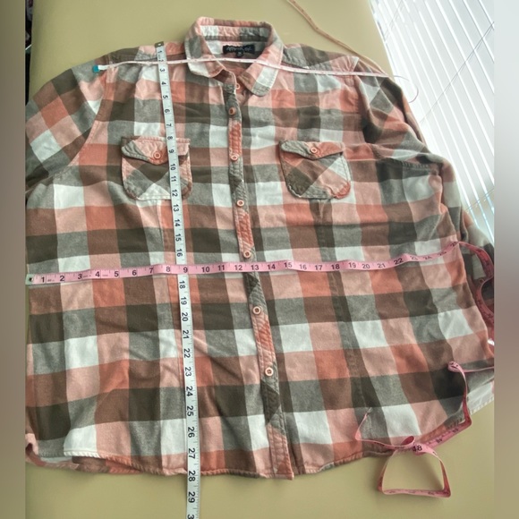 North River Outfitters flannel - Picture 4 of 7